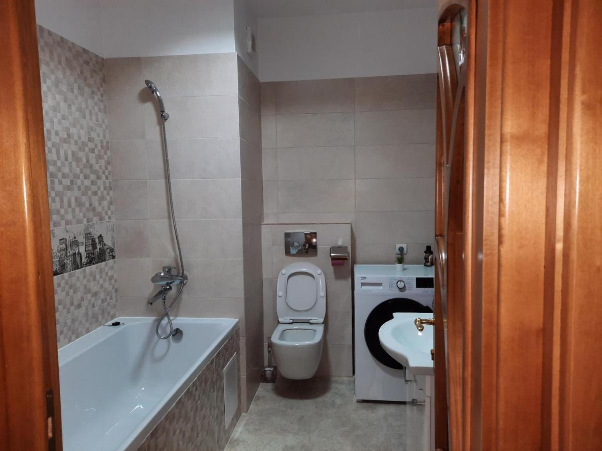 Jeni' S Apartament كونستانتا المظهر الخارجي الصورة